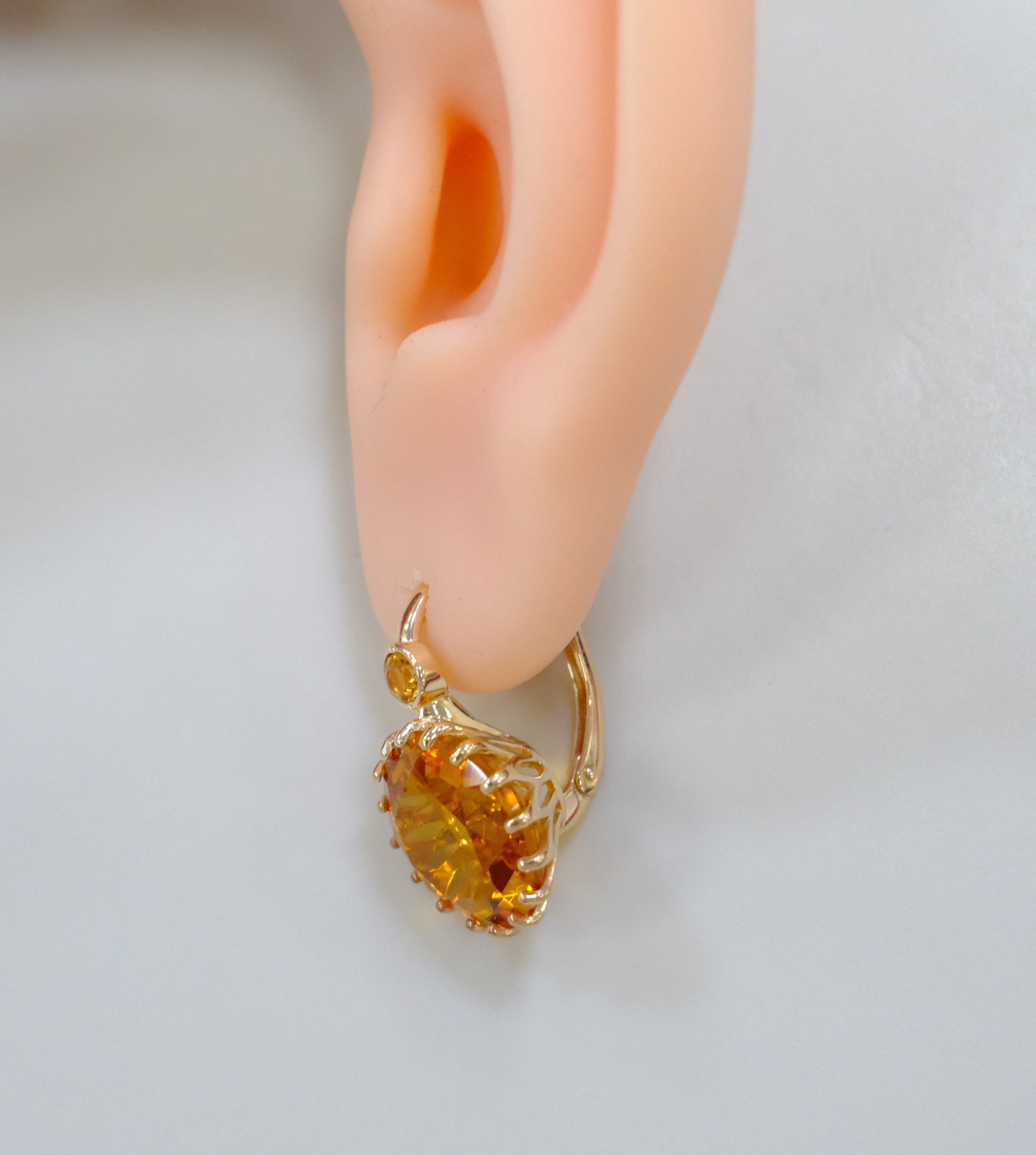Серебряные серьги с цитринами